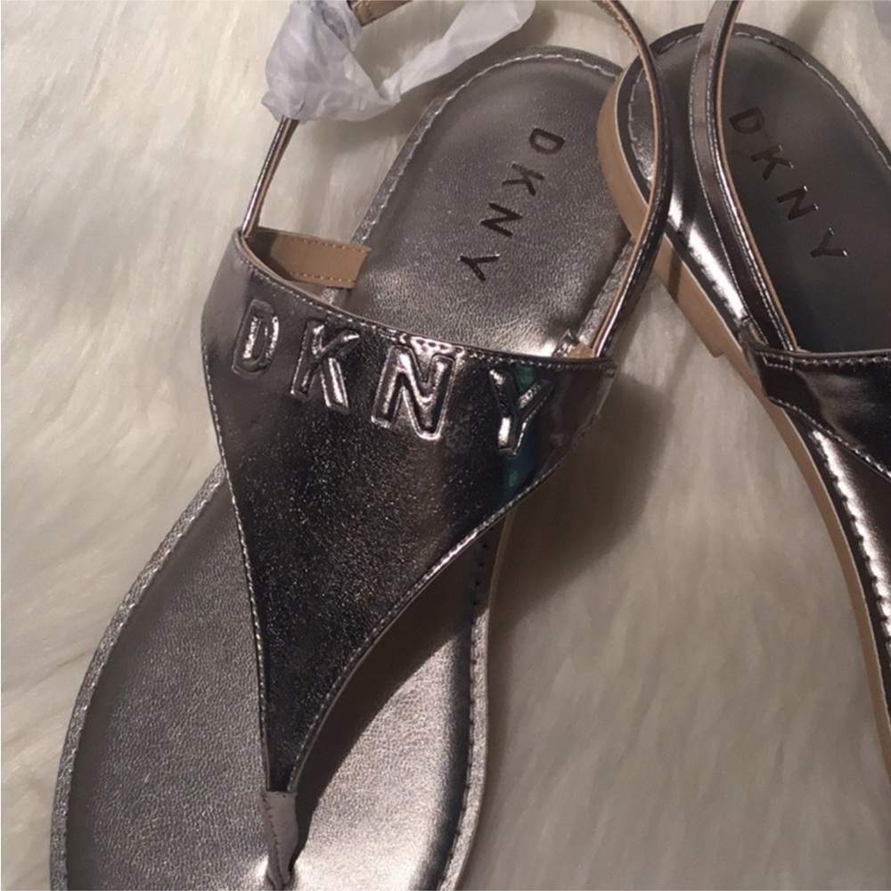 DKNY SILVER SOLAR SANDALS - Picture 6 of 6